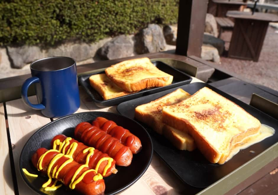 朝食