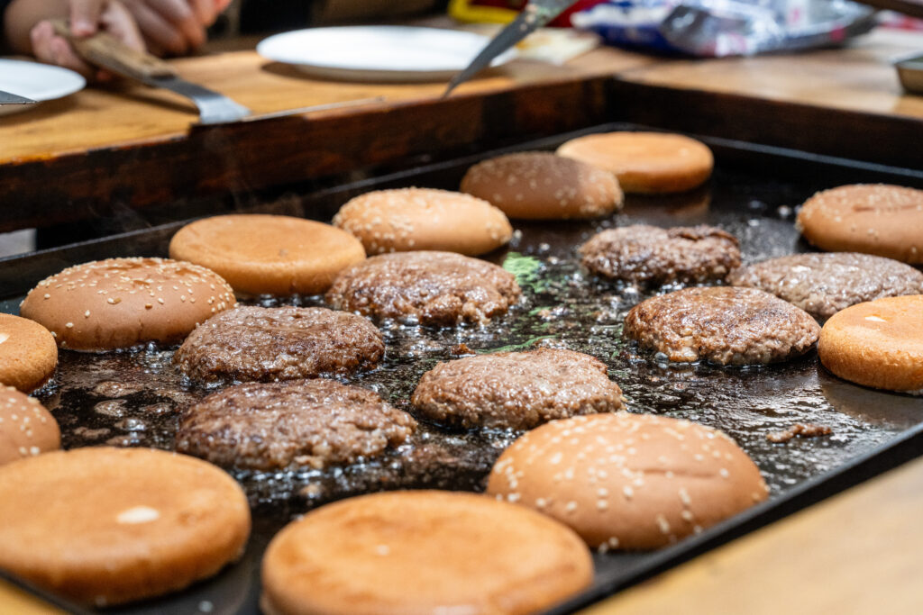 ハンバーガー作り