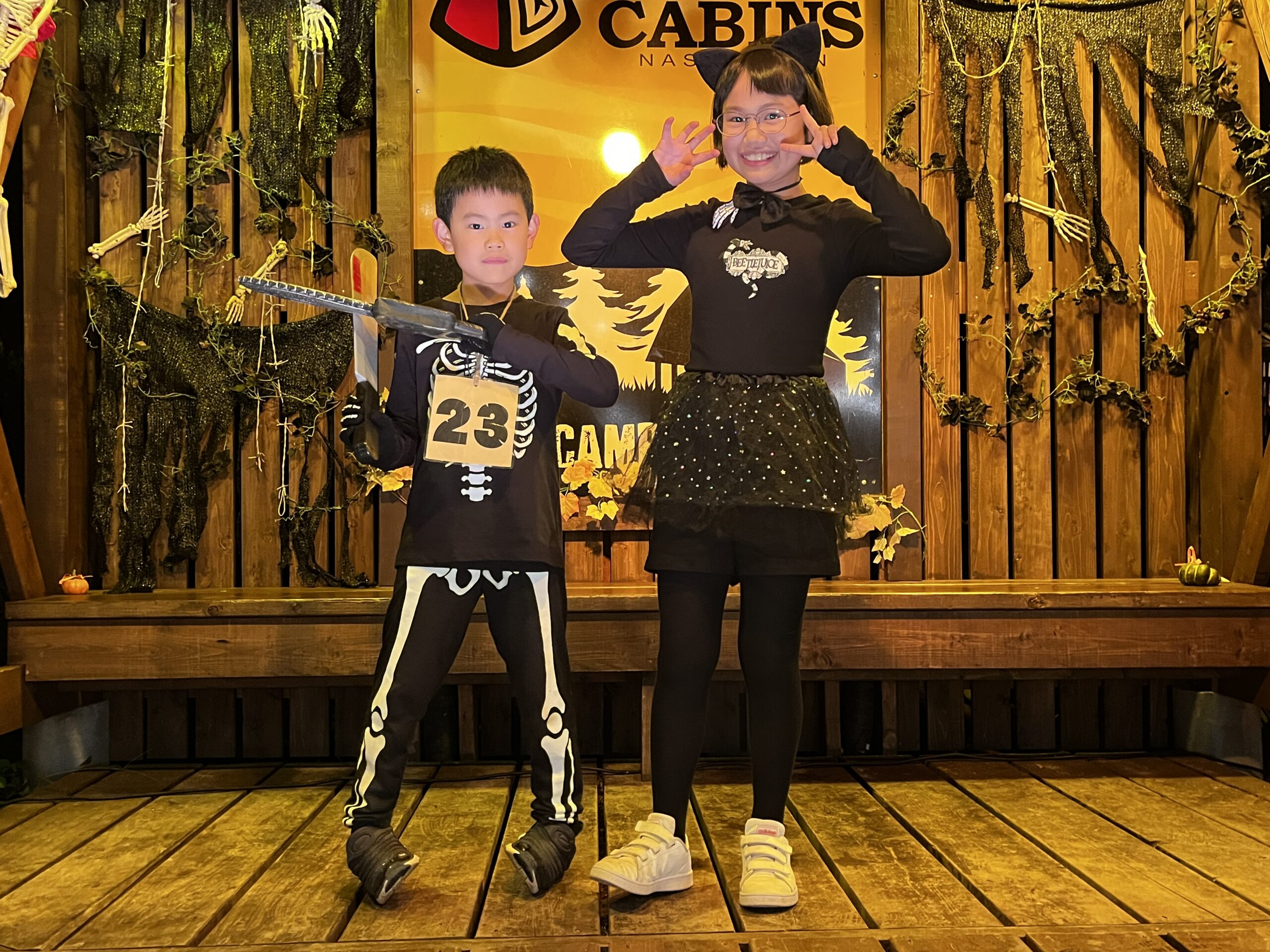 ねことガイコツ