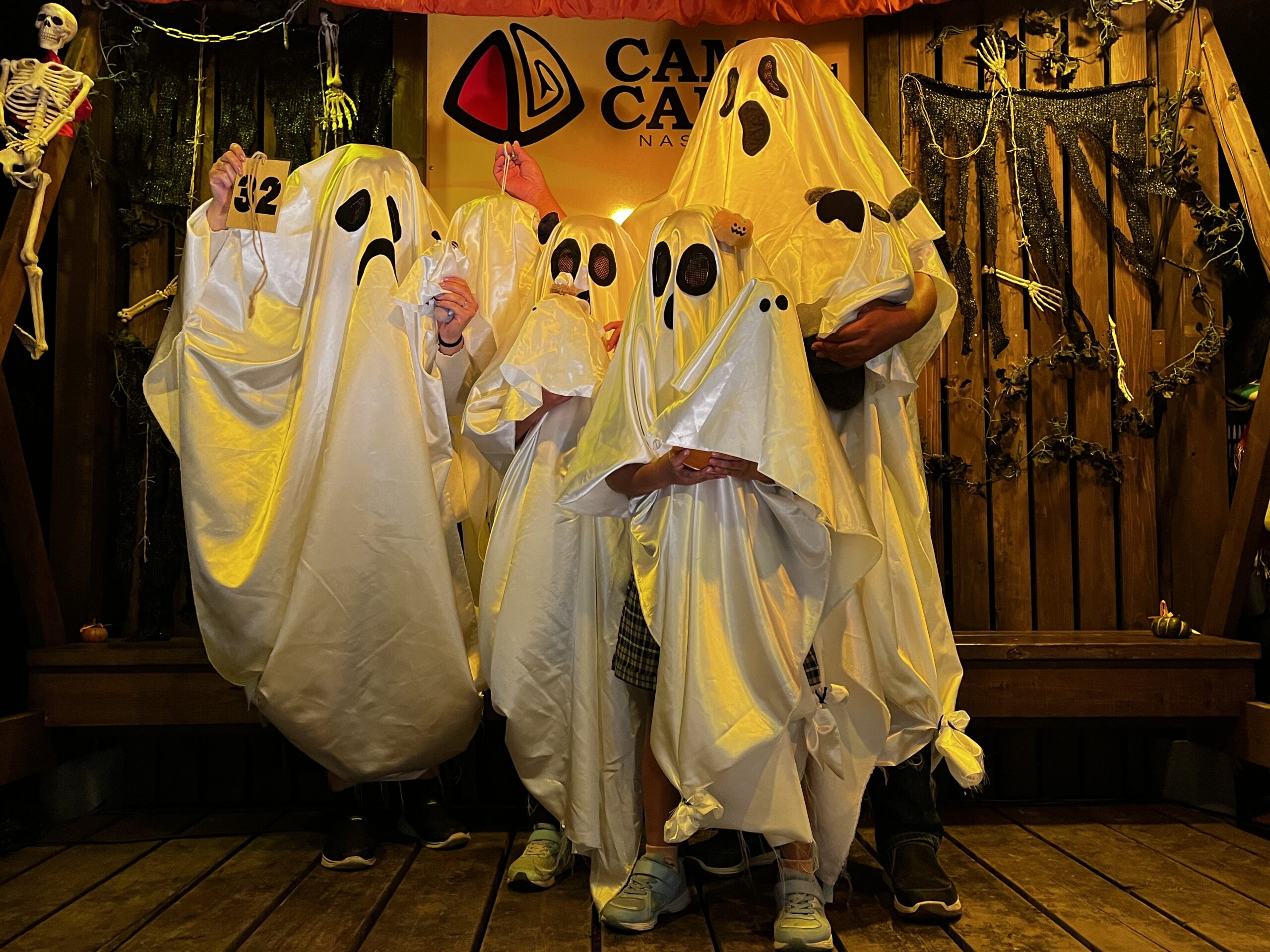 みんなオバケになっちゃった！