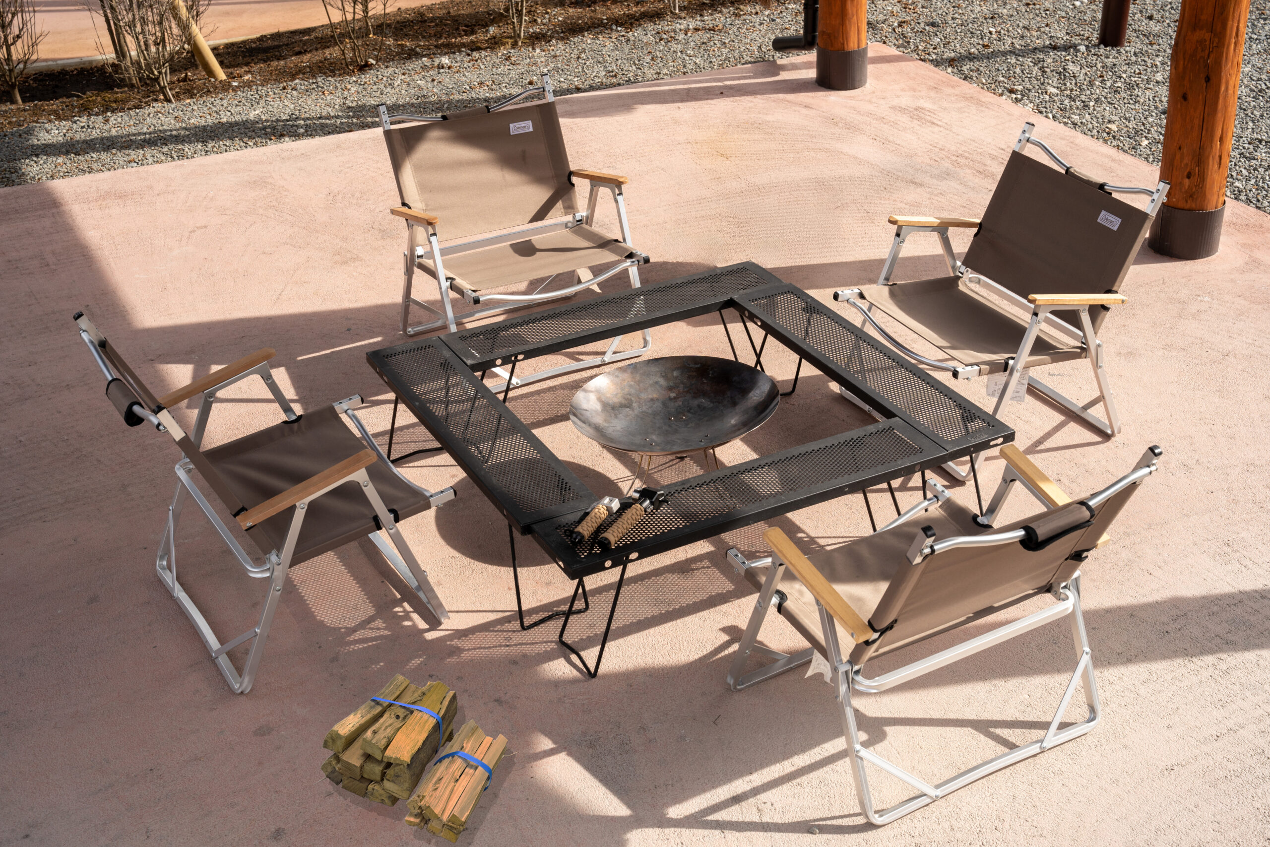 “焚火”満喫セット(薪付き)