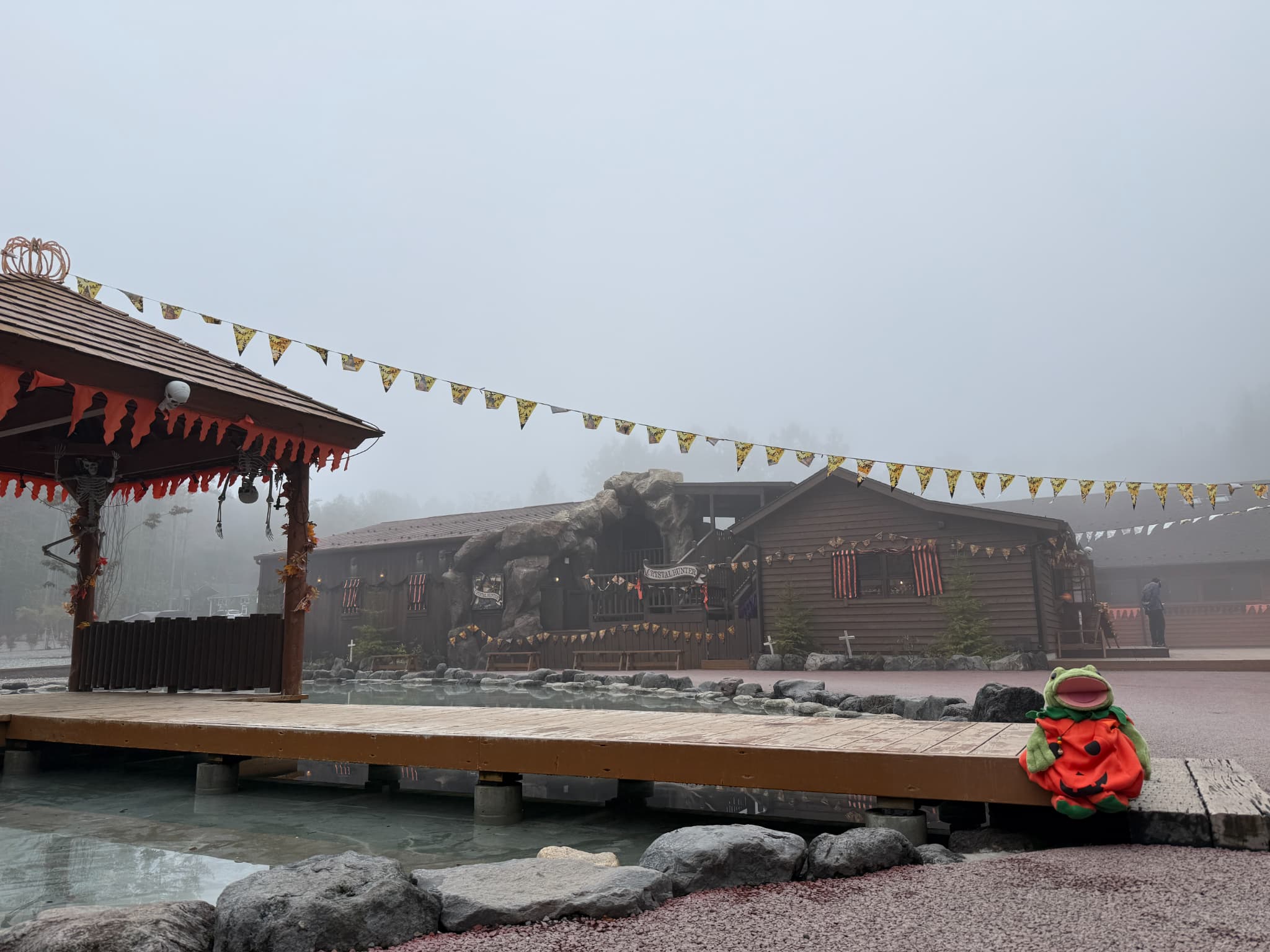 【まるで別世界？】キャンプ場を覆う濃霧に注意！